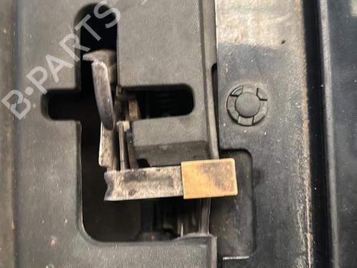 Used Hood lock VOLVO V50 (545) 1.6 D (110 hp) 25844406
