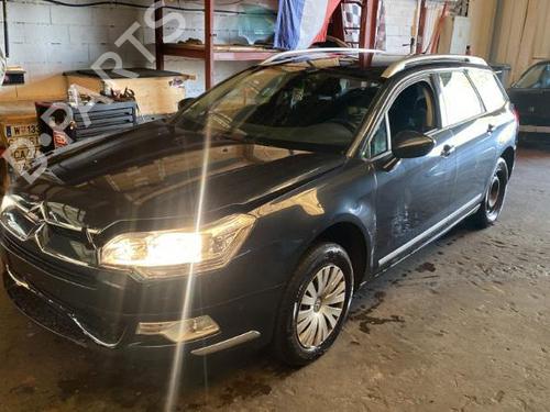 Left front fog light CITROËN C5 III Break (RW_) 2.0 HDi 140 | BP21865561C30