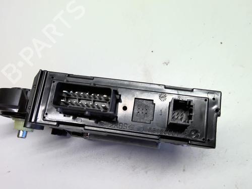 Used Right front window motor Right front window motor PEUGEOT 307 (3A/C) 1.6 16V (109 hp) 21858190 21858190