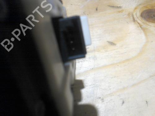 Fensterheberschalter links hinten für MERCEDES-BENZ C-CLASS T-Model (S203) [2001-2007]  21858022