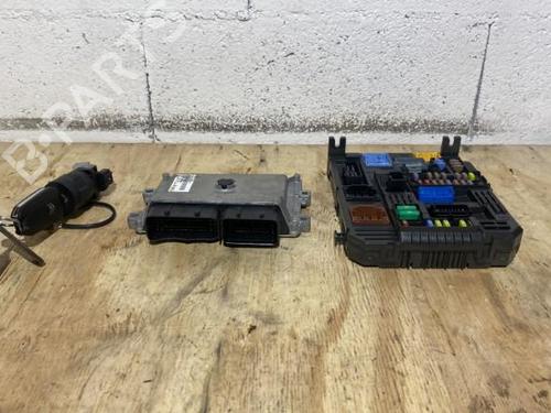 Elektronisk modul CITROËN C3 / C3 ORIGIN III (SX) 1.2 PureTech 82 (83 hp) 21864015