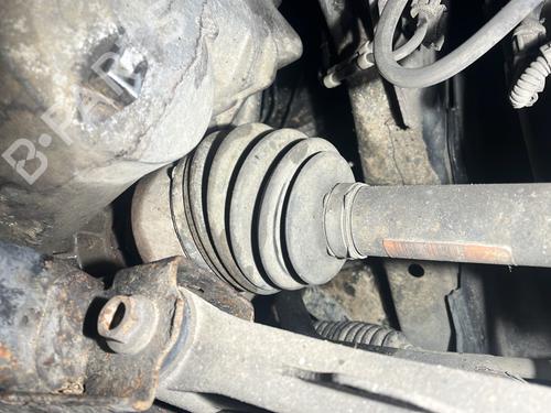 Półoś przednia lewa SAAB 9-3 Estate (E50) 1.9 TTiD | BP30488353M38