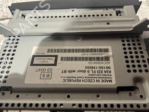 Used Radio Radio KIA CEE'D SW (ED) 1.6 CRDi 115 (115 hp) 31019204 31019204