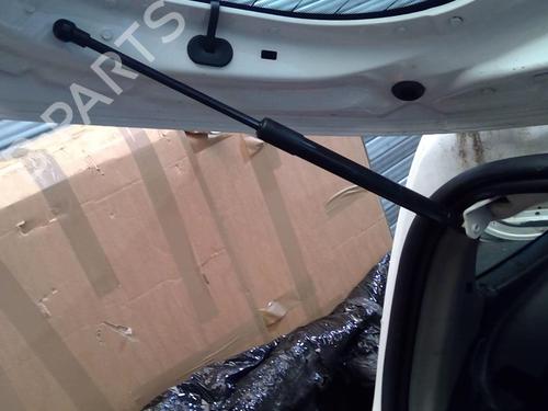 Used Tailgate lift support RENAULT TWINGO II (CN0_) 1.5 dCi (CN0E) (64 hp) 20871653