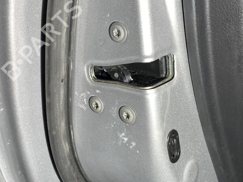 Used Rear left lock TOYOTA RAV 4 III (_A3_) 2.2 D 4WD (ALA30_, ALA30R) (150 hp) 20868587