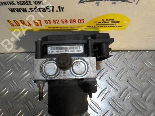 Used ABS pump ABS pump OPEL CORSA C (X01) 1.4 Twinport (F08, F68) (90 hp) 20864613 20864613