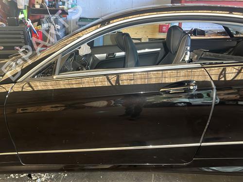 Used Left front door MERCEDES-BENZ E-CLASS Coupe (C207) E 220 CDI (207.302) (163 hp) 27977451