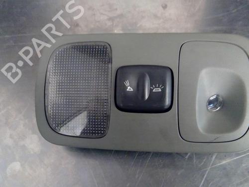 Plafoniera RENAULT SCÉNIC I MPV (JA0/1_, FA0_) 1.6 (JA00, JA16, JA15, JA19, JA1V, JA2B, JA2C, JA0B,... (107 hp) 21859772
