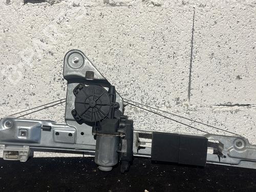 Used Rear left window mechanism RENAULT MEGANE II Estate (KM0/1_) 1.9 dCi (KMRG, KM1G, KM0G, KM2C) (120 hp) 29967225