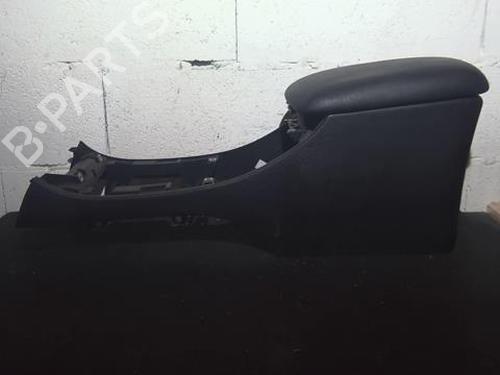 Used Middle console PEUGEOT 607 (9D, 9U) 2.7 HDi 24V (204 hp) 22330649