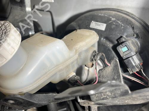 Used Brake master cylinder Brake master cylinder PEUGEOT ION Electric (64 hp) 26237108 26237108