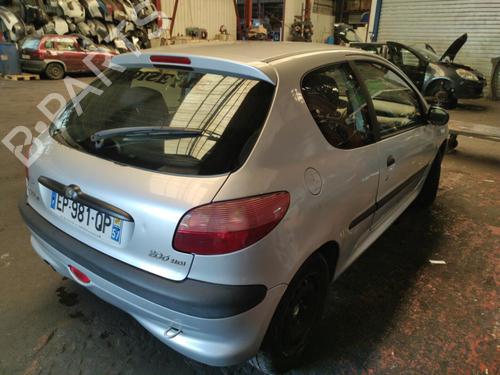 Display monitor PEUGEOT 206 Hatchback (2A/C) 1.4 HDi eco 70 | BP21859632C48 