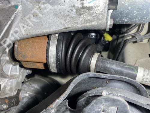Used Left front driveshaft Left front driveshaft CITROËN C3 III (SX) 1.2 VTi 68 (68 hp) 23797094 23797094