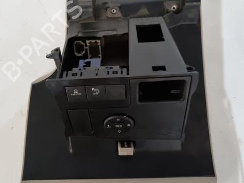 Used Switch Switch PEUGEOT 508 SW I (8E_) 2.0 HDi (136 hp) 21860086 21860086