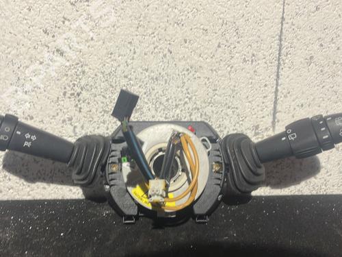 Used Steering column stalk LANCIA DELTA III (844_) 1.4 (844.AXA1A) (120 hp) 31331295