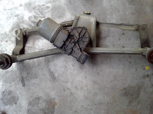 Used Front wipers mechanism PEUGEOT 206 Hatchback (2A/C) 1.4 HDi eco 70 (68 hp) 21858796