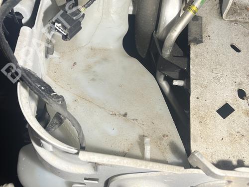 Windscreen washer tank PEUGEOT 2008 I (CU_) 1.2 THP 110 / PureTech 110 | BP25475590C113
