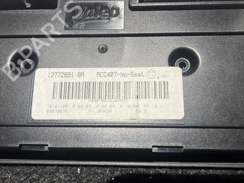 Panel klimatyzacji / ogrzewania SAAB 9-3 Estate (E50) 1.9 TTiD | BP30488329I5