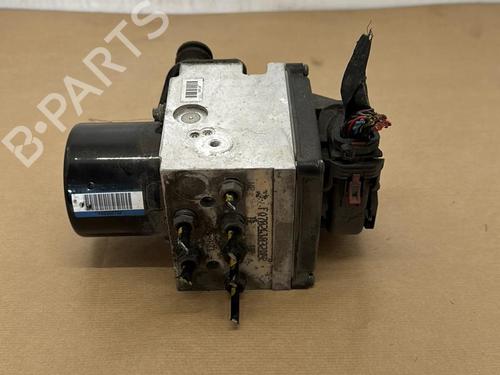 Used ABS pump VW PASSAT B6 Variant (3C5) 2.0 TDI (140 hp) 21862866