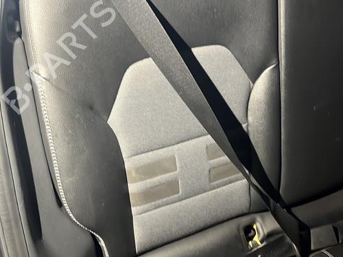 Used Rear right belt tensioner MERCEDES-BENZ GLA-CLASS (X156) GLA 180 CDI / d (156.912) (109 hp) 25701681