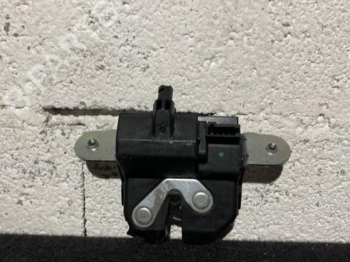 Tailgate lock OPEL CORSA E (X15) 1.4 Turbo (08, 68) | BP21866039C101 