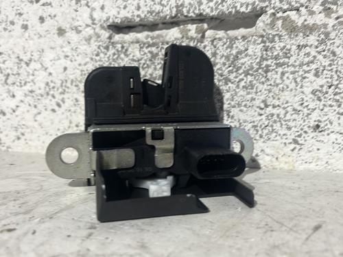 tailgate-lock-vw-touran-1t3-2010-2011-2012-2013-2014-2015-2016-32979498 main image