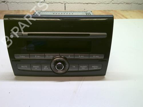 Used Radio FIAT BRAVO II (198_) 1.9 D Multijet (198AXB1A) (120 hp) 20871823