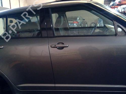Dør høyre foran SUZUKI SWIFT III (MZ, EZ) 1.3 (RS413, ZC11S) (92 hp) 20867739
