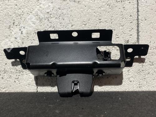Used Tailgate lock PEUGEOT 208 I (CA_, CC_) 1.6 BlueHDi 100 (100 hp) 24313899