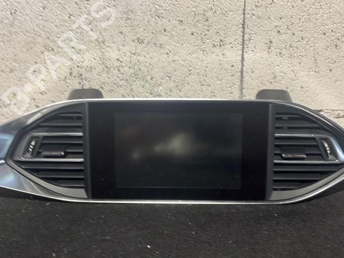 Used Display monitor PEUGEOT 308 II (LB_, LP_, LW_, LH_, L3_) 1.6 HDi / BlueHDi 115 (115 hp) 26039836