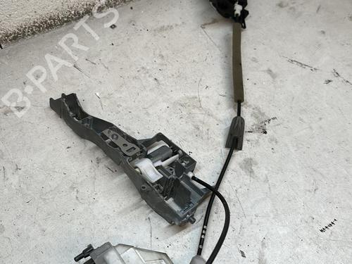 Used Front right lock CITROËN C3 II (SC_) 1.4 (73 hp) 20870489