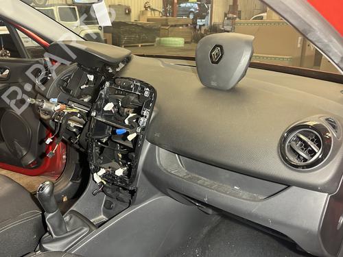 Used Dashboard RENAULT CLIO IV (BH_) 0.9 TCe 90 (BHNF, BHMA, BHMH, BHJK, BHJR) (90 hp) 26977748