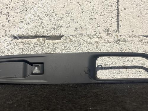 right-front-window-switch-renault-captur-i-j5_-h5_-2013-27376269 main image