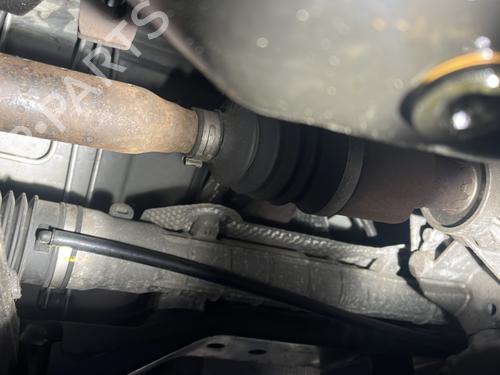 Used Right front driveshaft Right front driveshaft DACIA SANDERO II 1.2 (75 hp) 32320716 32320716