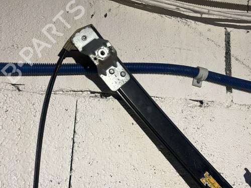 Front left window mechanism AUDI A4 B7 (8EC) 3.0 TDI quattro | BP33119878C22 - Image 4