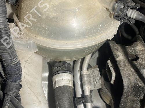 Used Expansion tank CITROËN C4 CACTUS 1.2 THP 110 (110 hp) 29014310