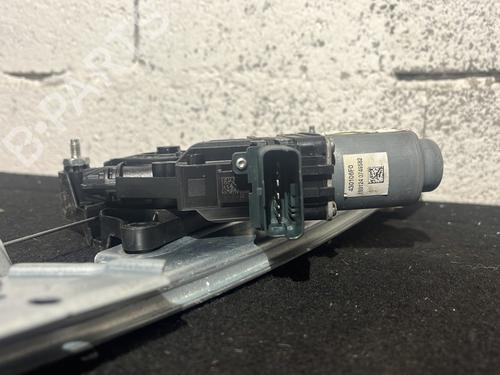 Rudehejsemekanisme Højre bagtil RENAULT MEGANE IV Hatchback (B9A/M/N_) 1.5 dCi 110 (B9A3) | BP29422537C25 