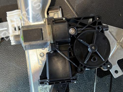 Used Rear left window mechanism Rear left window mechanism OPEL MERIVA B MPV (S10) 1.6 CDTI (75) (95 hp) 20869217 20869217