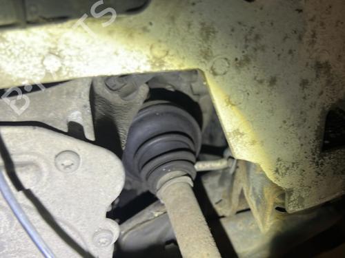 Used Left front driveshaft Left front driveshaft PEUGEOT 508 I (8D_) 2.0 HDi (136 hp) 20862225 20862225