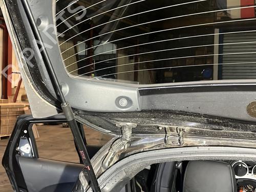 tailgate-lift-support-nissan-juke-f15-2010-2011-2012-2013-2014-2015-2016-2017-2018-2019-30303068 main image