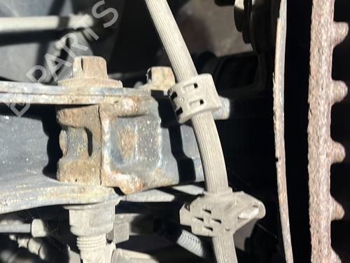 Used Right front steering knuckle Right front steering knuckle PEUGEOT 3008 II SUV (MC_, MR_, MJ_, M4_) 1.5 BlueHDi 130 (131 hp) 33301233 33301233