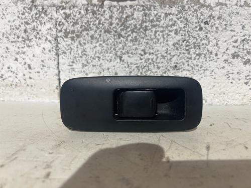 Used Right front window switch Right front window switch NISSAN QASHQAI I (J10, NJ10) 1.6 dCi (130 hp) 34347399 34347399