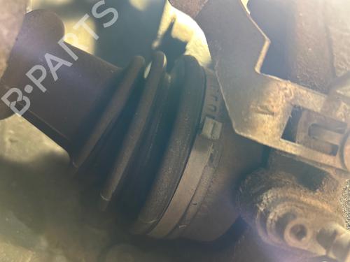 Used Left front driveshaft Left front driveshaft PEUGEOT 407 (6D_) 1.8 (6D6FZB) (116 hp) 38426425 38426425