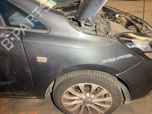 right-front-fenders-opel-corsa-e-x15-2014-38290552 main image