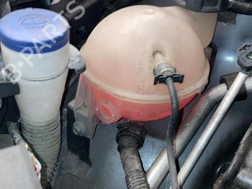 Used Expansion tank PEUGEOT 308 I (4A_, 4C_) 1.6 HDi (112 hp) 20867556