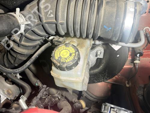 Used Brake master cylinder RENAULT CLIO IV (BH_) 0.9 TCe 90 (BHNF, BHMA, BHMH, BHJK, BHJR) (90 hp) 26977776