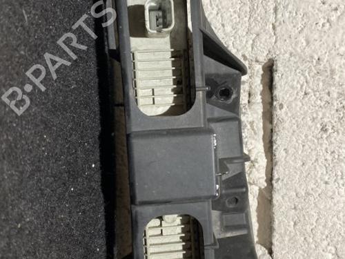 left-daytime-light-toyota-aygo-_b4_-10-kgb40-2014-21865515 main image