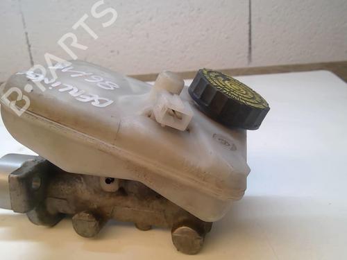Used Brake master cylinder Brake master cylinder CITROËN BERLINGO / BERLINGO FIRST MPV (MF_, GJK_, GFK_) 2.0 HDI 90 (MFRHY) (90 hp) 21858693 21858693