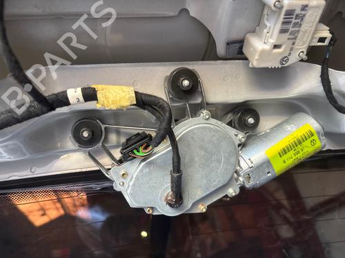Used Rear wiper motor Rear wiper motor VW GOLF IV Variant (1J5) 1.6 (101 hp) 39937636 39937636