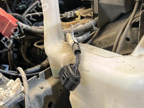 Used Windscreen washer tank FORD FIESTA VI (CB1, CCN) 1.4 TDCi (68 hp) 20870797